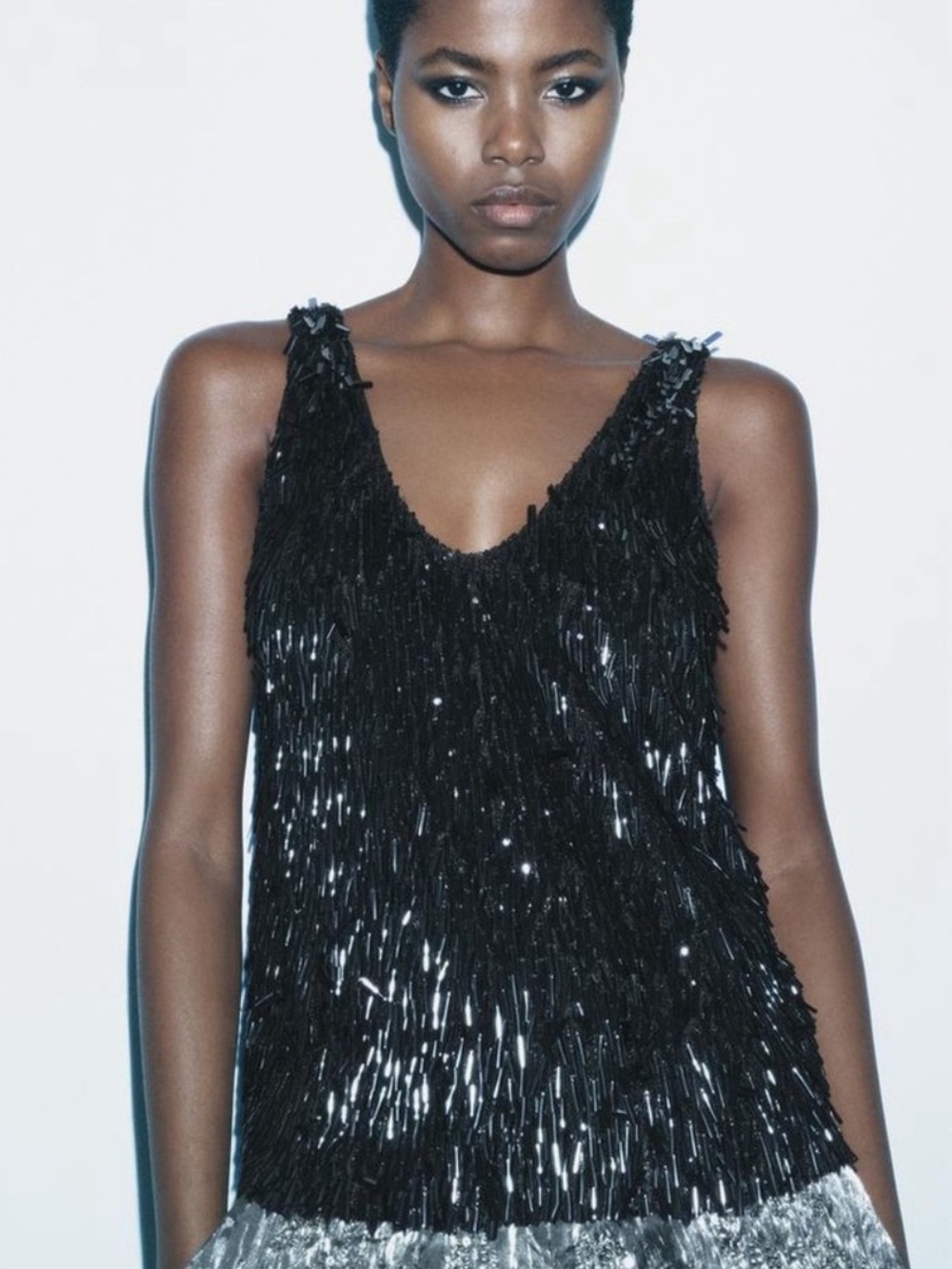 Zara Black Sequin Fringe V-Neck Camisole
SEQUIN STRAP TOP 5217/240/800